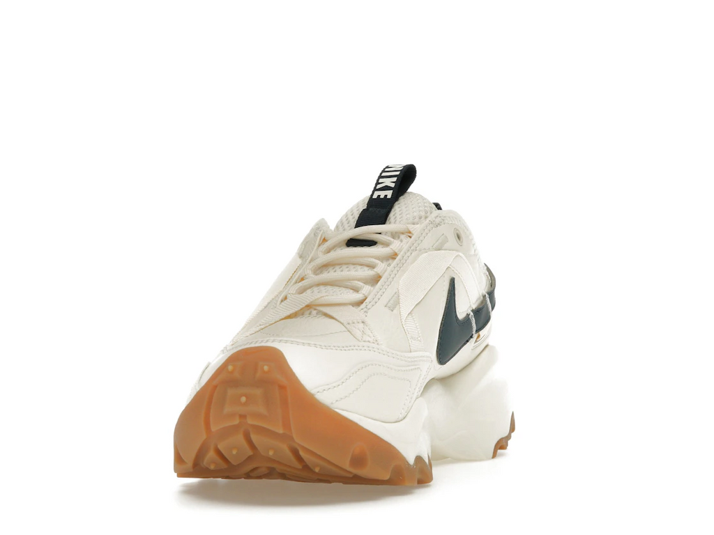 Nike TC 7900 Pale Ivory Gum Light Brown Armory Navy (W)
