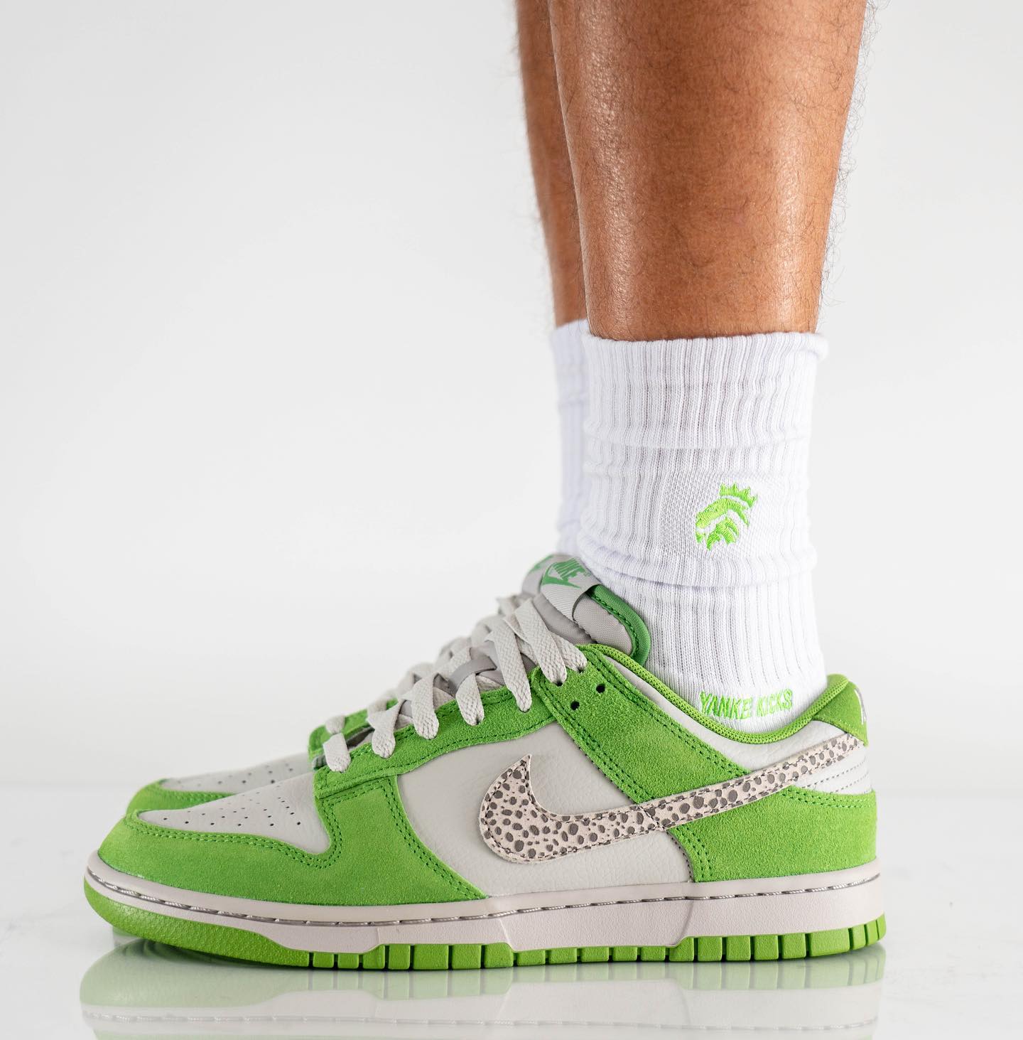 Nike Dunk Low AS Safari Swoosh Chlorophyll