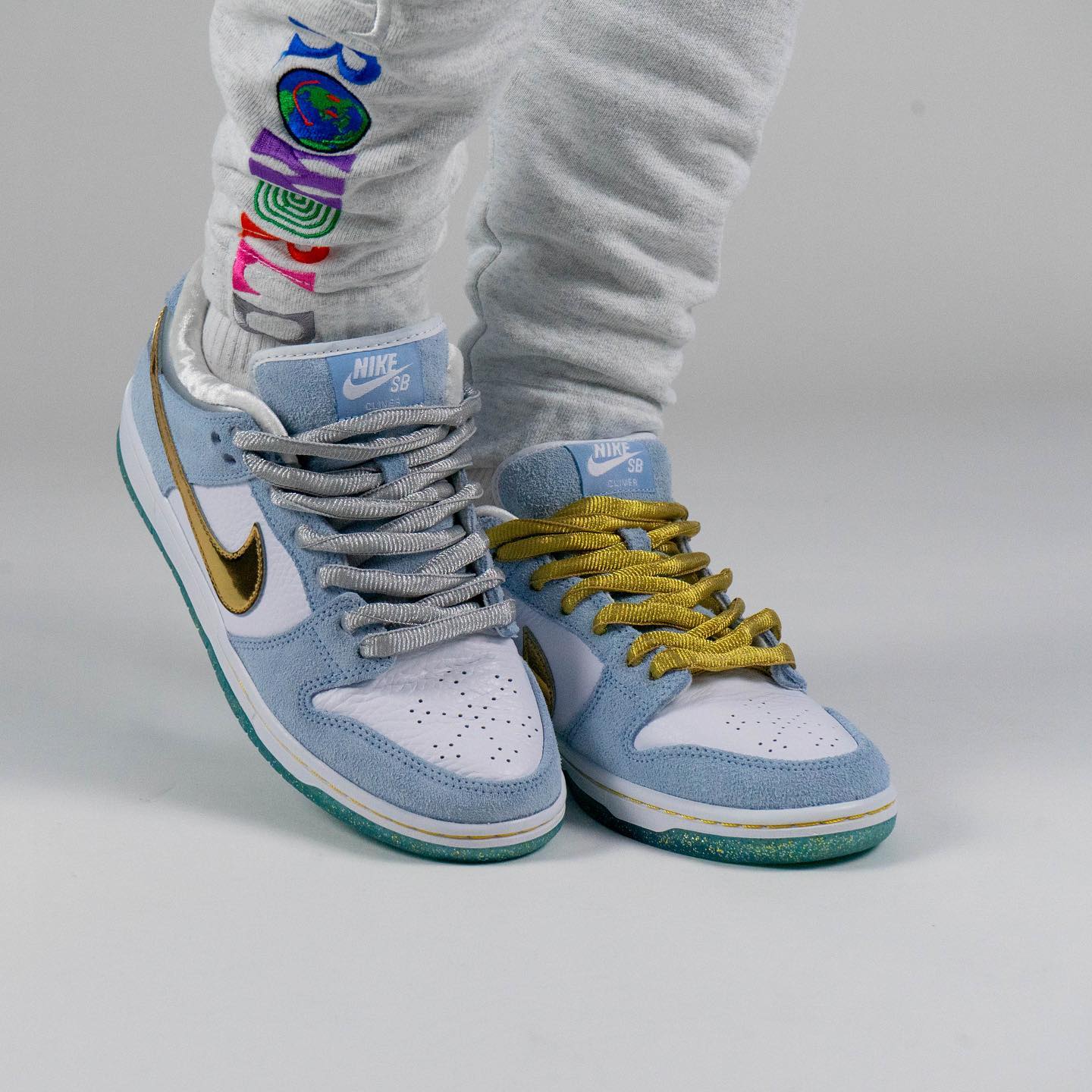 Nike SB Dunk Low Sean Cliver (Special Box)