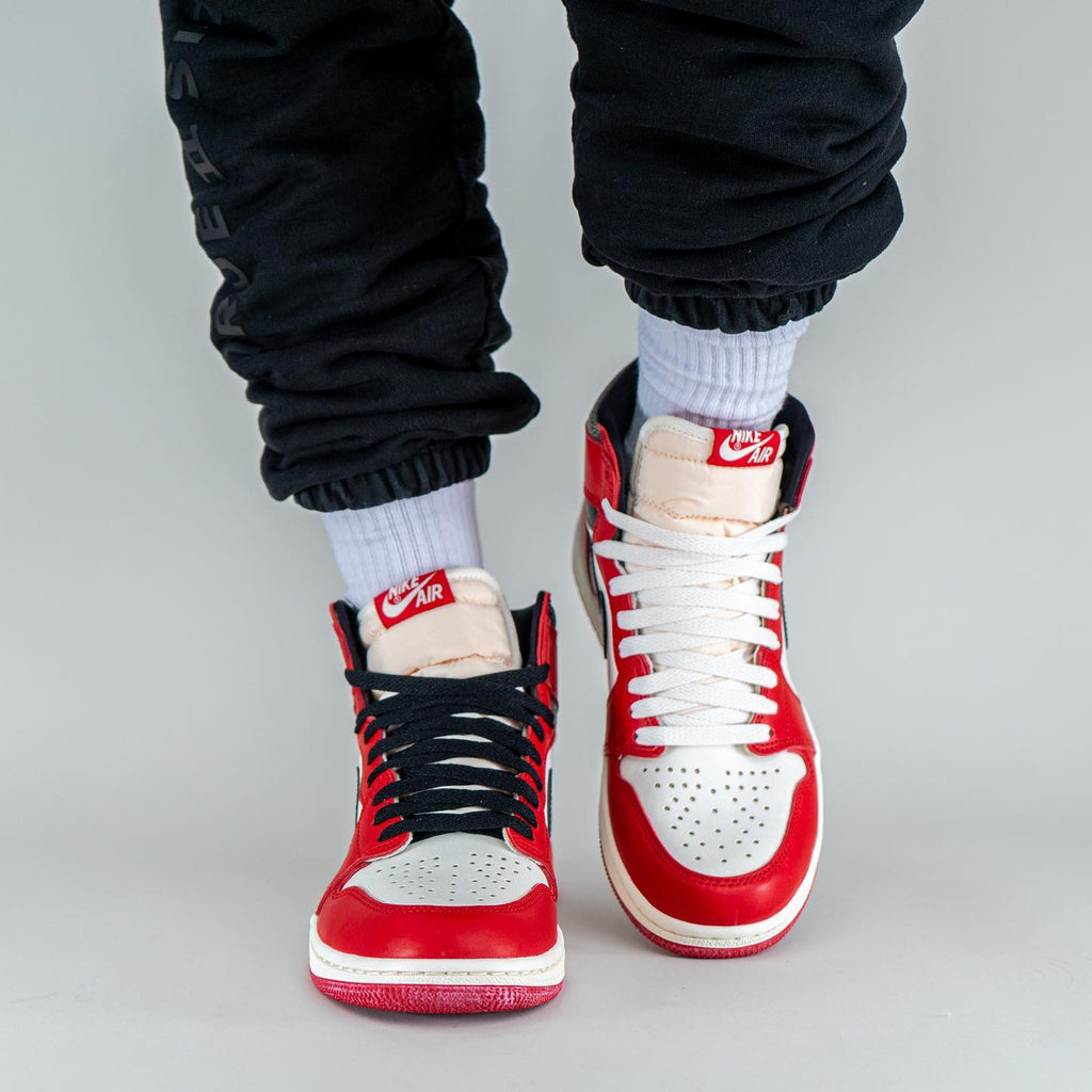 Air Jordan 1 Retro High OG Lost and Found