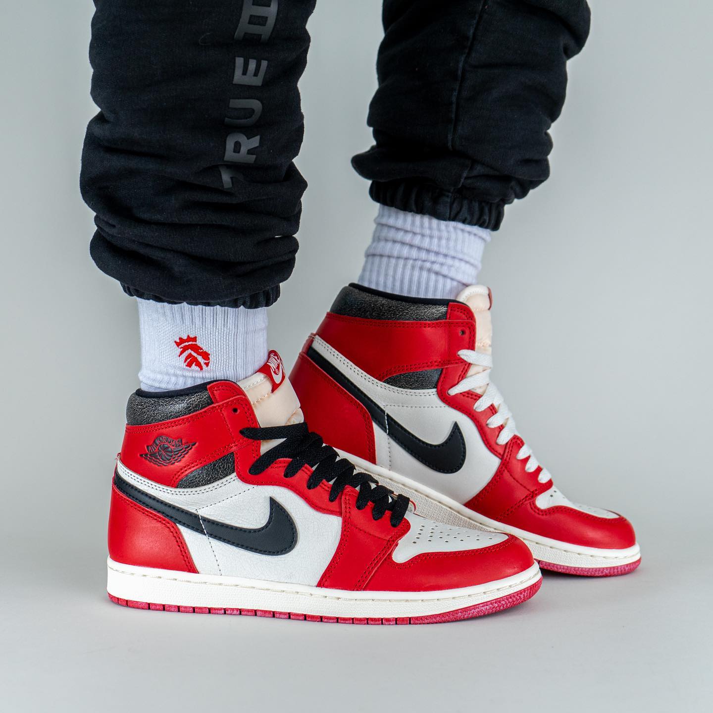 Air Jordan 1 Retro High OG Lost and Found