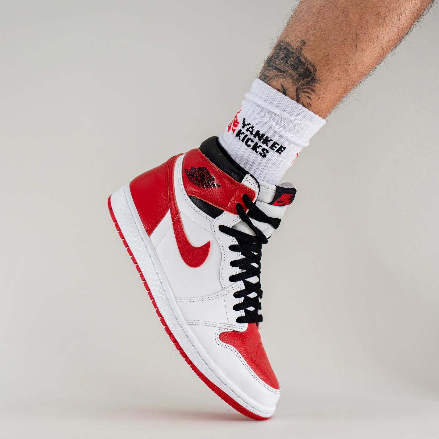 Air Jordan 1 Retro High OG Heritage