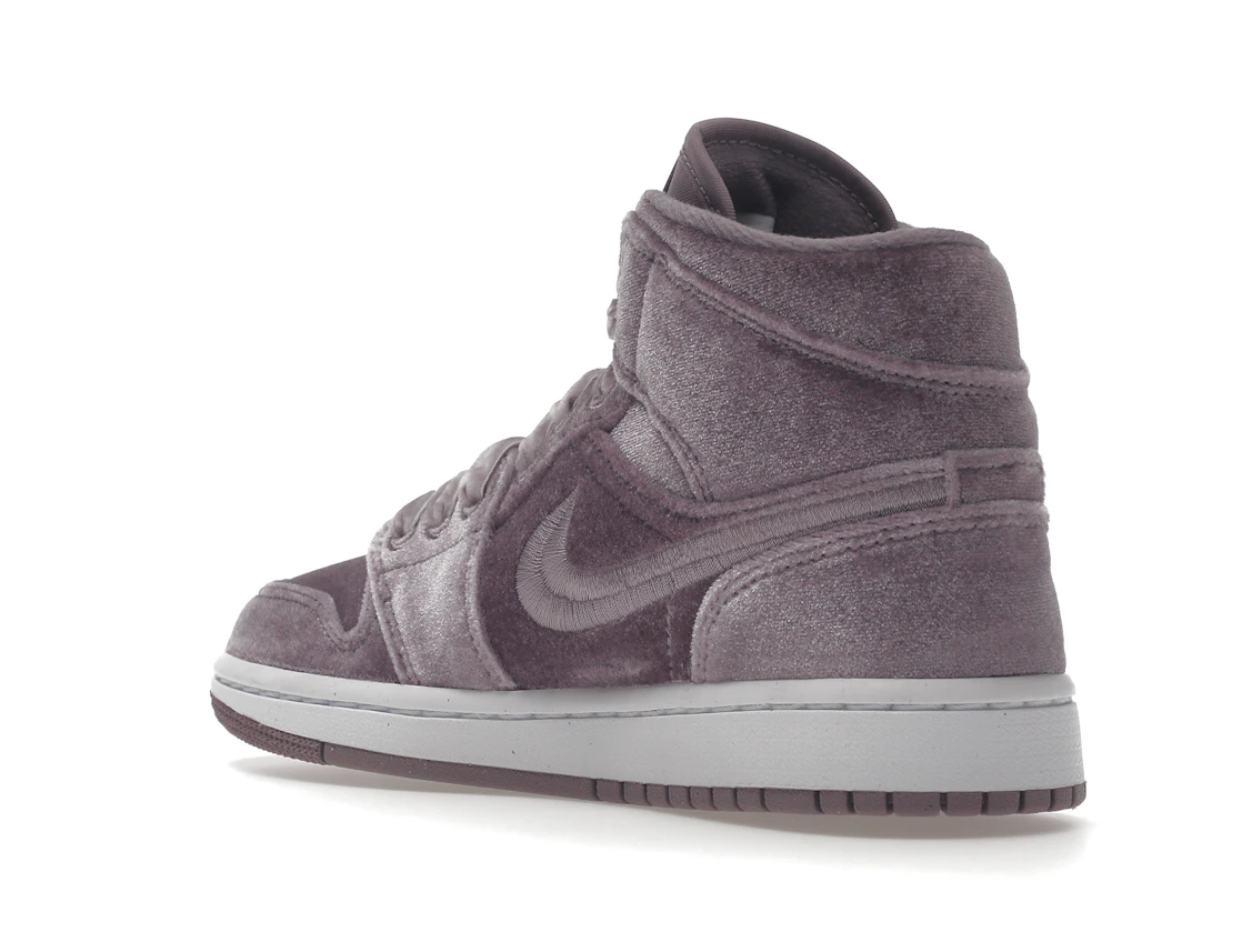 Air Jordan 1 Mid SE WMNS Purple Smoke