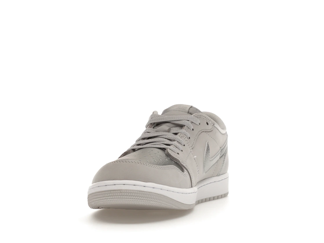 Jordan 1 Low OG Metallic Silver