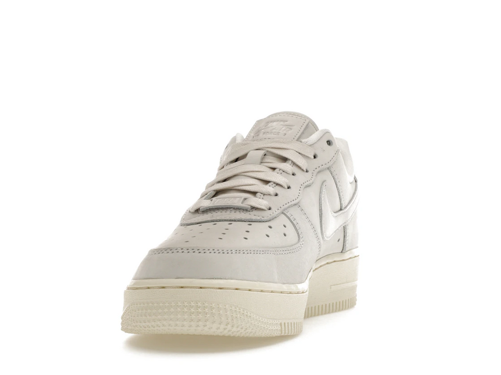 Nike Air Force 1 Low Summit White (W)
