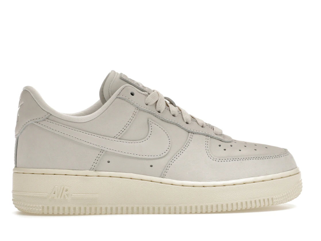 Nike Air Force 1 Low Summit White (W)