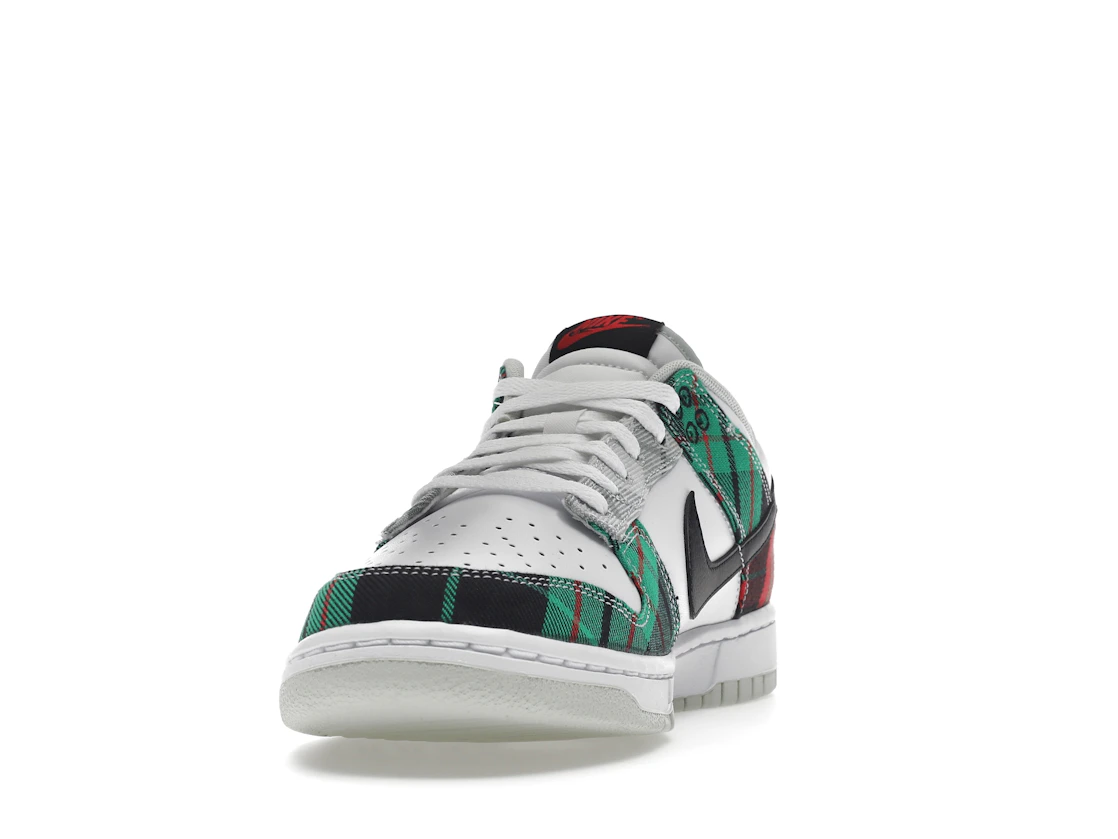 Nike Dunk Low Tartan Plaid