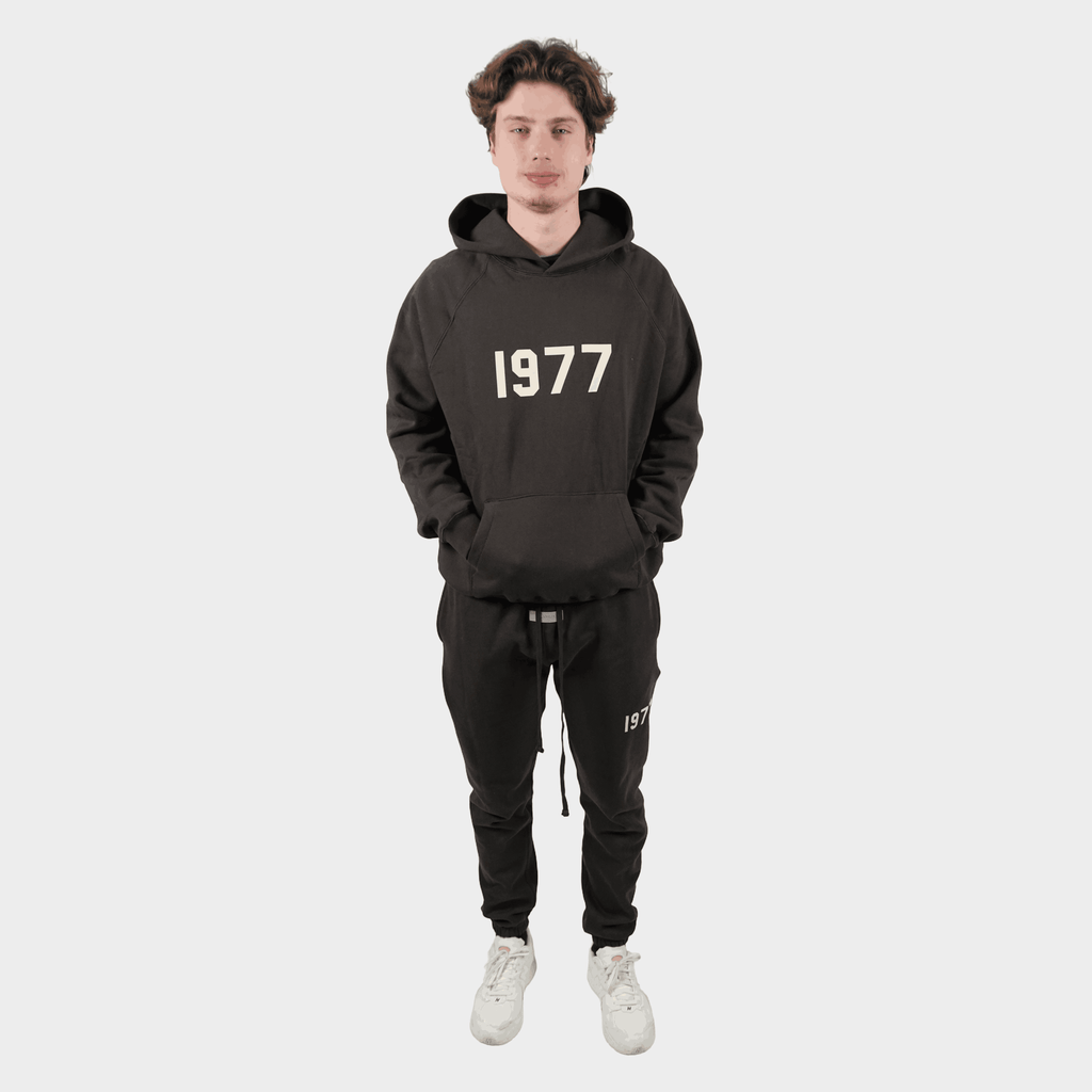 Fear of God Essentials 1977 Iron Black - Celý set
