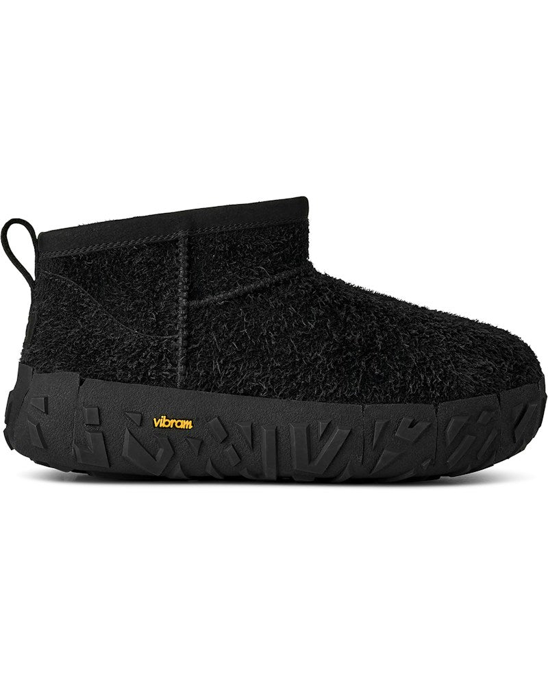 tenisky a boty UGG Classic Ultra Mini Wrap Tech Boot Black 1171115-BLK ADONIO