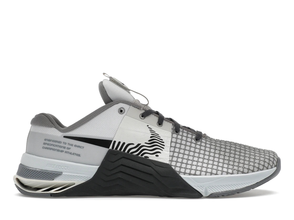 tenisky a boty Nike Metcon 8 Photon Dust Anthracite DO9328-004 ADONIO