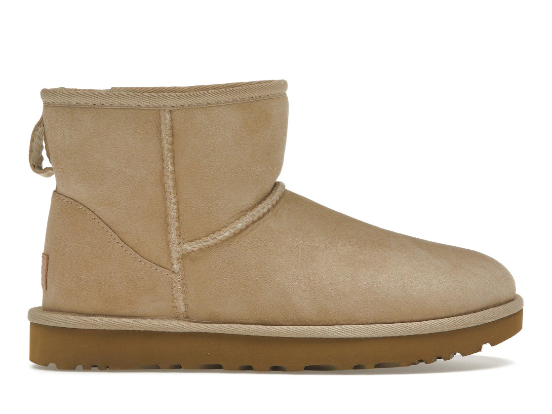 tenisky a boty UGG Classic Mini II Boot Sand (W) 1016222-SAN ADONIO