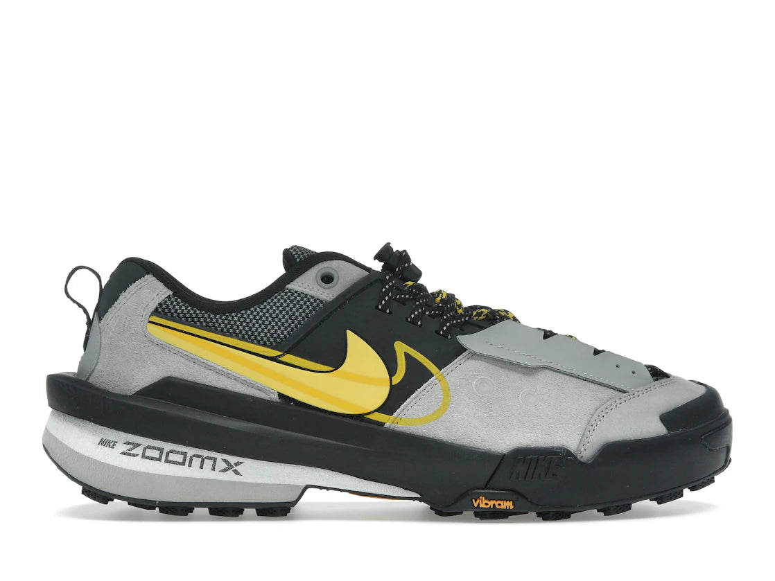 tenisky a boty Nike Zegamadome SP sacai Matte Silver Yellow HQ8618-002 ADONIO