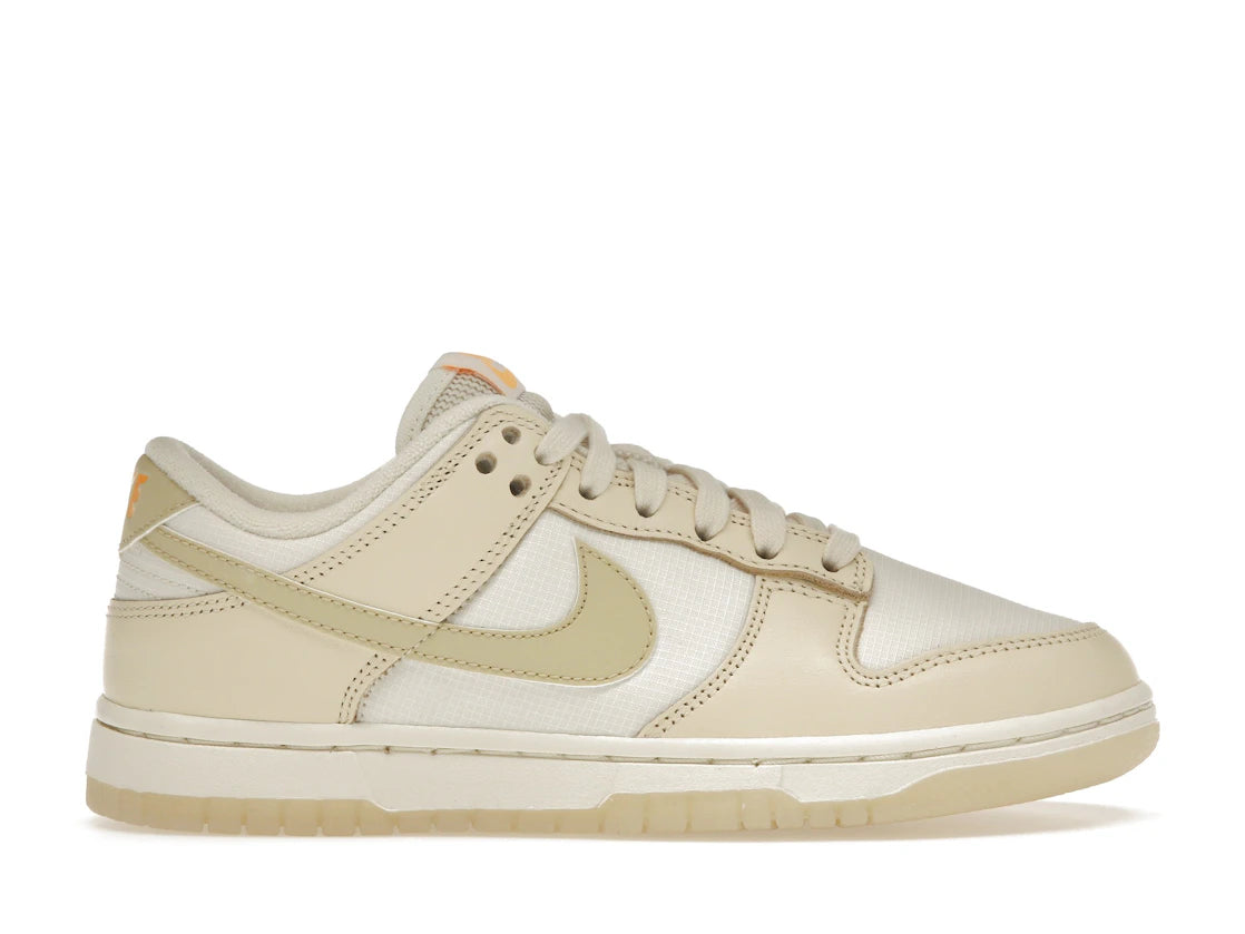 Nike Dunk Low Team Gold (W)