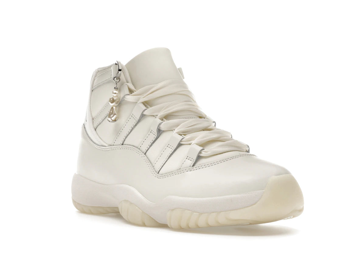 tenisky a boty Jordan 11 Retro Pearl (W) AR0715-110 ADONIO