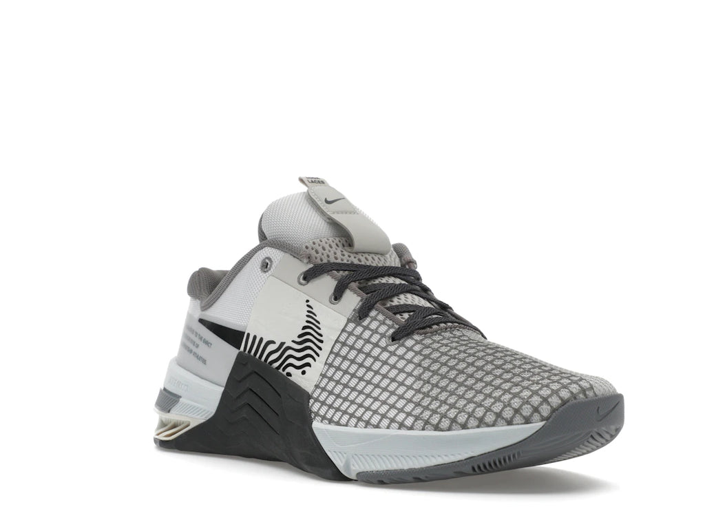 tenisky a boty Nike Metcon 8 Photon Dust Anthracite DO9328-004 ADONIO