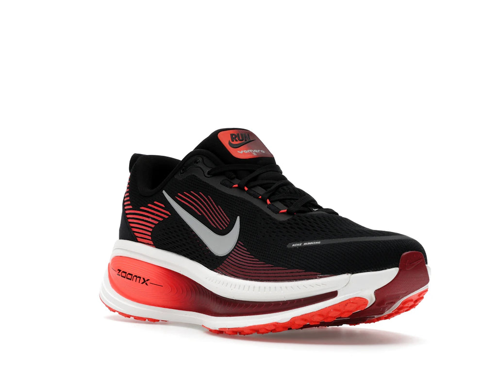 tenisky a boty Nike Vomero 18 Black Bright Crimson Team Red Summit White HM6803-008 ADONIO