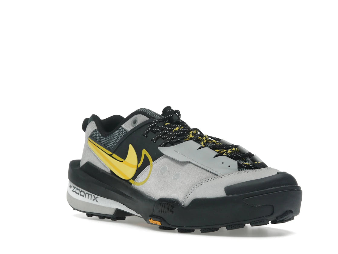 tenisky a boty Nike Zegamadome SP sacai Matte Silver Yellow HQ8618-002 ADONIO