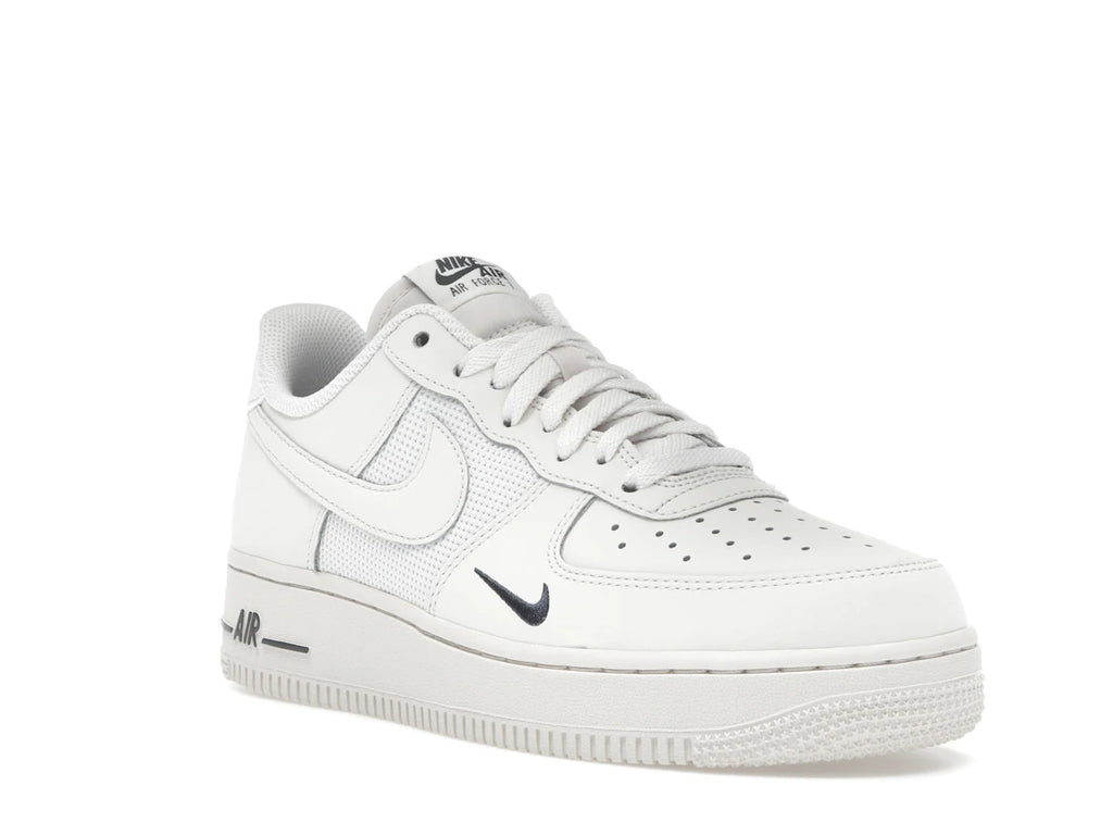 Nike Air Force 1 Low '07 LV8 Phantom Light Orewood Brown