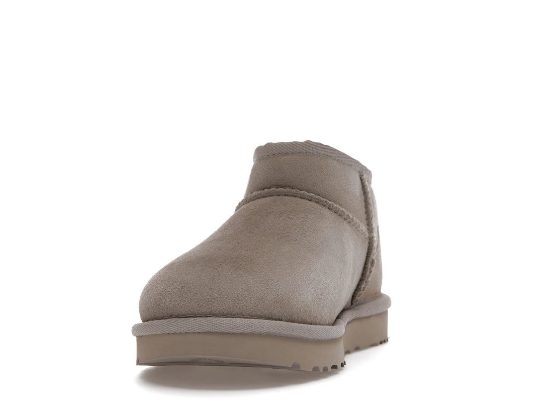tenisky a boty UGG Classic Ultra Mini Boot Goat 1116109-GOA ADONIO