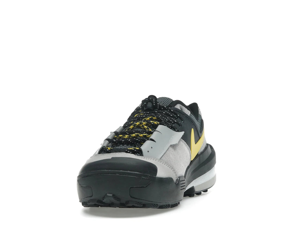 tenisky a boty Nike Zegamadome SP sacai Matte Silver Yellow HQ8618-002 ADONIO