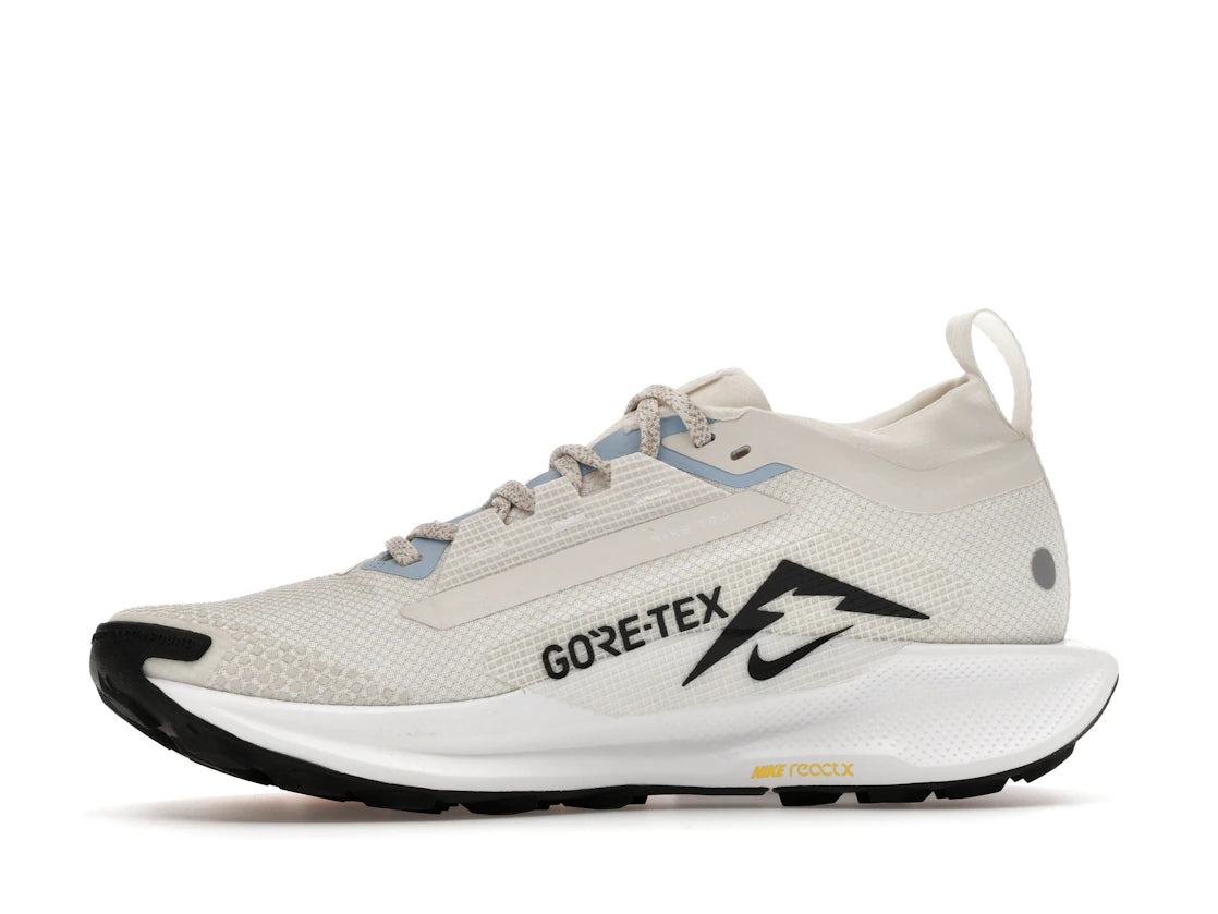 tenisky a boty Nike Pegasus Trail 5 Gore-Tex Phantom White University Gold Black (W) FQ0912-003 ADONIO