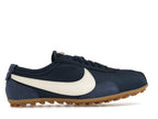 Nike Moon Shoe OG Midnight Navy Gum Light Brown Soft Pearl (W)
